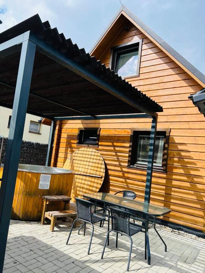 Rezortík Lučivná 300m od vleku, Vysoké Tatry Exterior foto